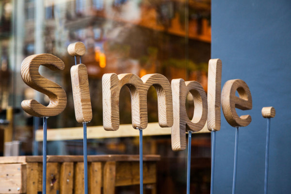 Thiết kế hệ thống cửa hàng Simple